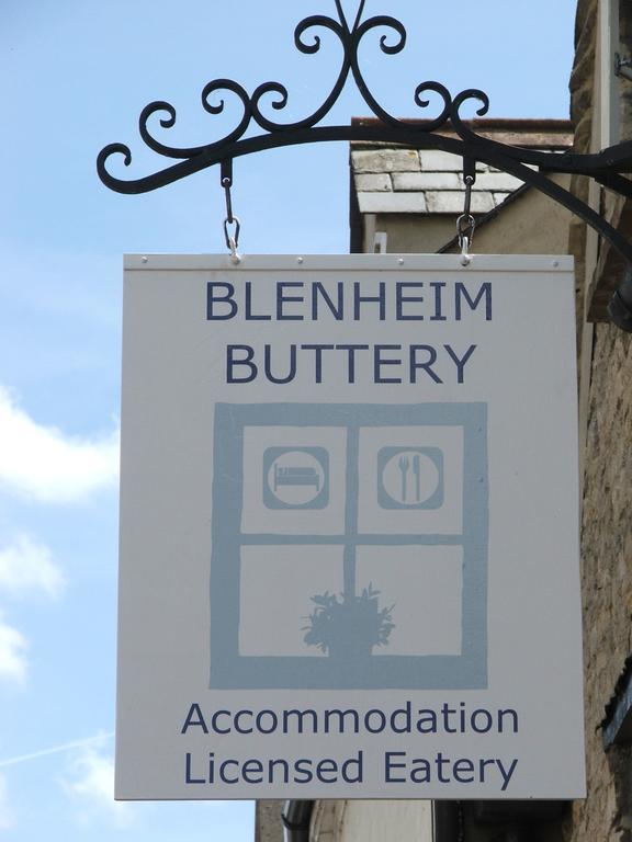 ホテル The Blenheim Buttery ウッドストック エクステリア 写真